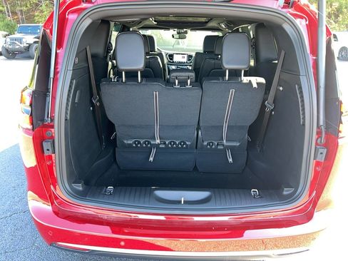 New 2026 Chrysler Pacifica Select FWD image 31