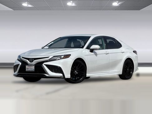 Used 2021 Toyota Camry XSE w/ Carpet Mat Package (TMS) image 21