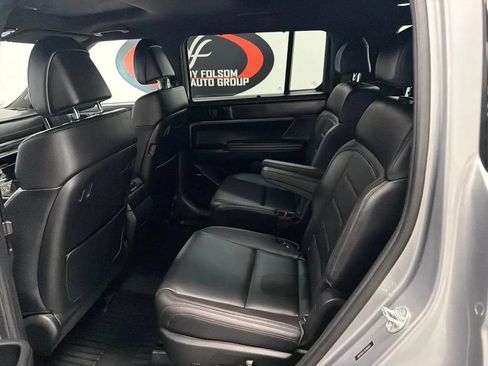 Used 2024 Hyundai Santa Fe Calligraphy FWD image 12