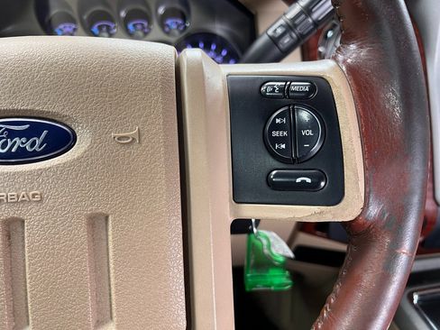 Used 2014 Ford F250 King Ranch w/ FX4 Off-Road Package image 17