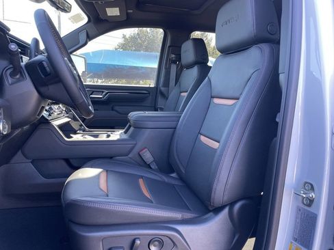 New 2026 GMC Sierra 2500 AT4 w/ AT4 Premium Plus Package image 9