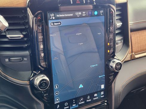 Used 2024 RAM 2500 Limited image 21