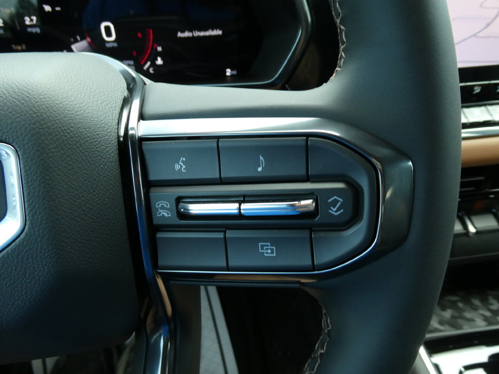 New 2026 GMC Canyon AT4 w/ Nightfall Essentials Package AWD/4WD image 21