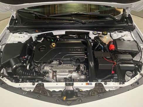 Used 2023 Chevrolet Malibu LT image 15