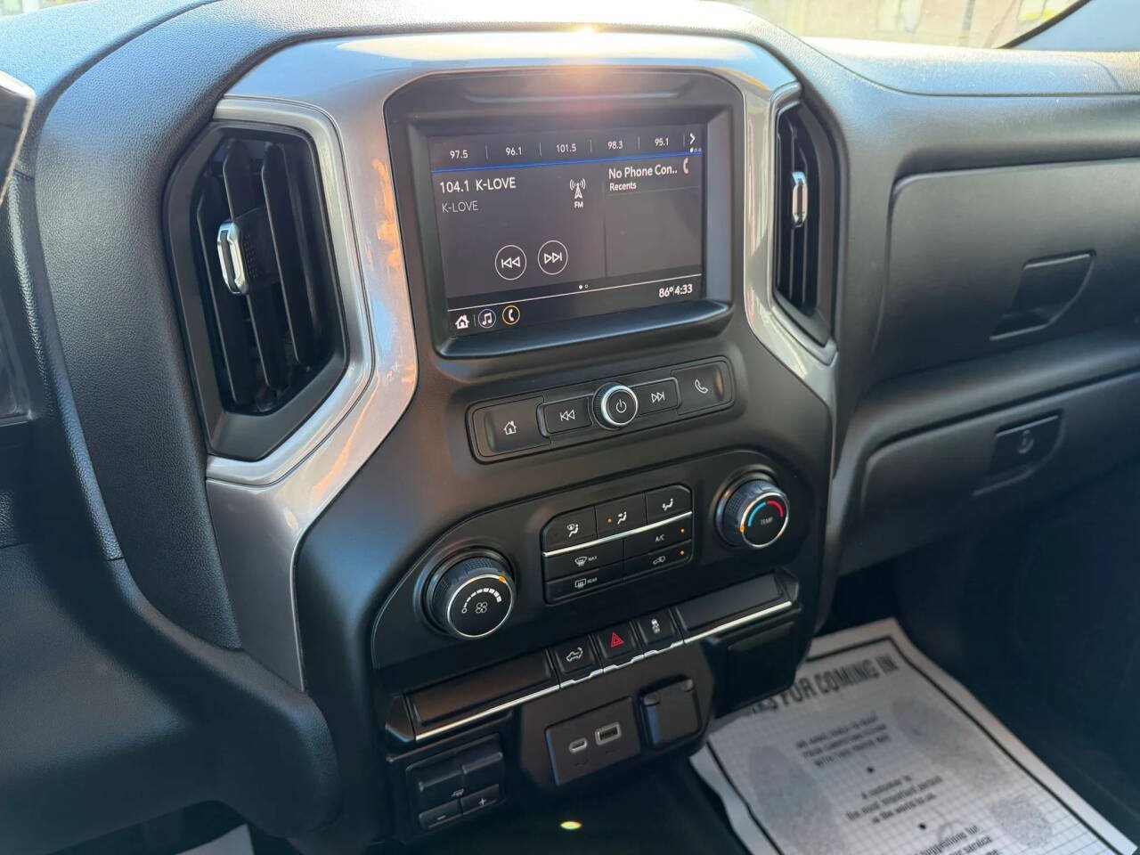 Used 2021 Chevrolet Silverado 2500 Custom w/ Custom Convenience Package AWD/4WD image 15