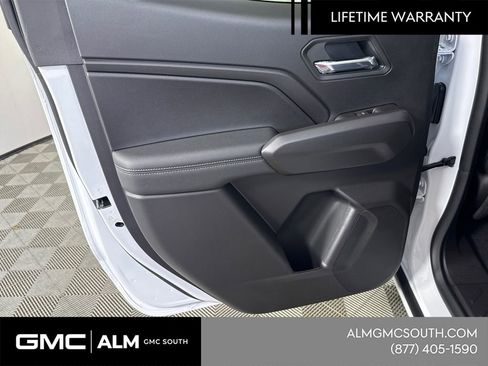 New 2026 GMC Canyon Elevation w/ Convenience Package image 23