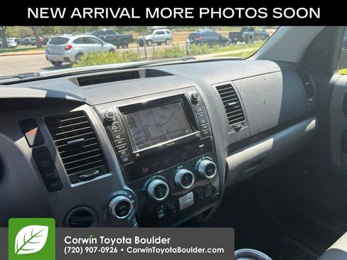 Used 2012 Toyota Sequoia Platinum AWD/4WD image 11