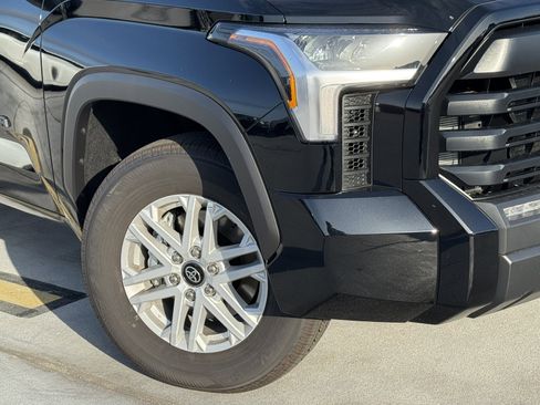 New 2026 Toyota Tundra SR5 RWD image 10