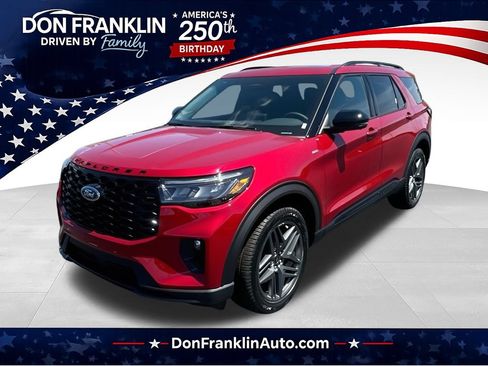 New 2026 Ford Explorer ST-Line w/ ST-Line Street Pack AWD/4WD image 1