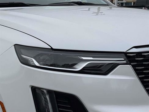 Used 2021 Cadillac XT6 Luxury image 8