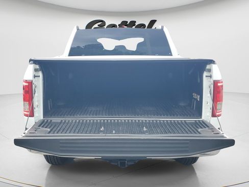 Used 2017 Ford F150 XLT AWD/4WD image 9