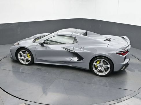 Used 2024 Chevrolet Corvette Stingray Preferred Conv w/ Z51 Performance Package RWD image 38
