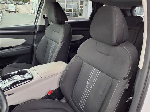 Used 2022 Hyundai Tucson SEL image 12