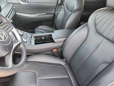 Used 2023 Hyundai Palisade Limited w/ Cargo Package image 10