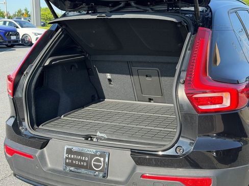 Certified 2023 Volvo XC40 Recharge Ultimate w/ Protection Package Premier AWD/4WD image 19