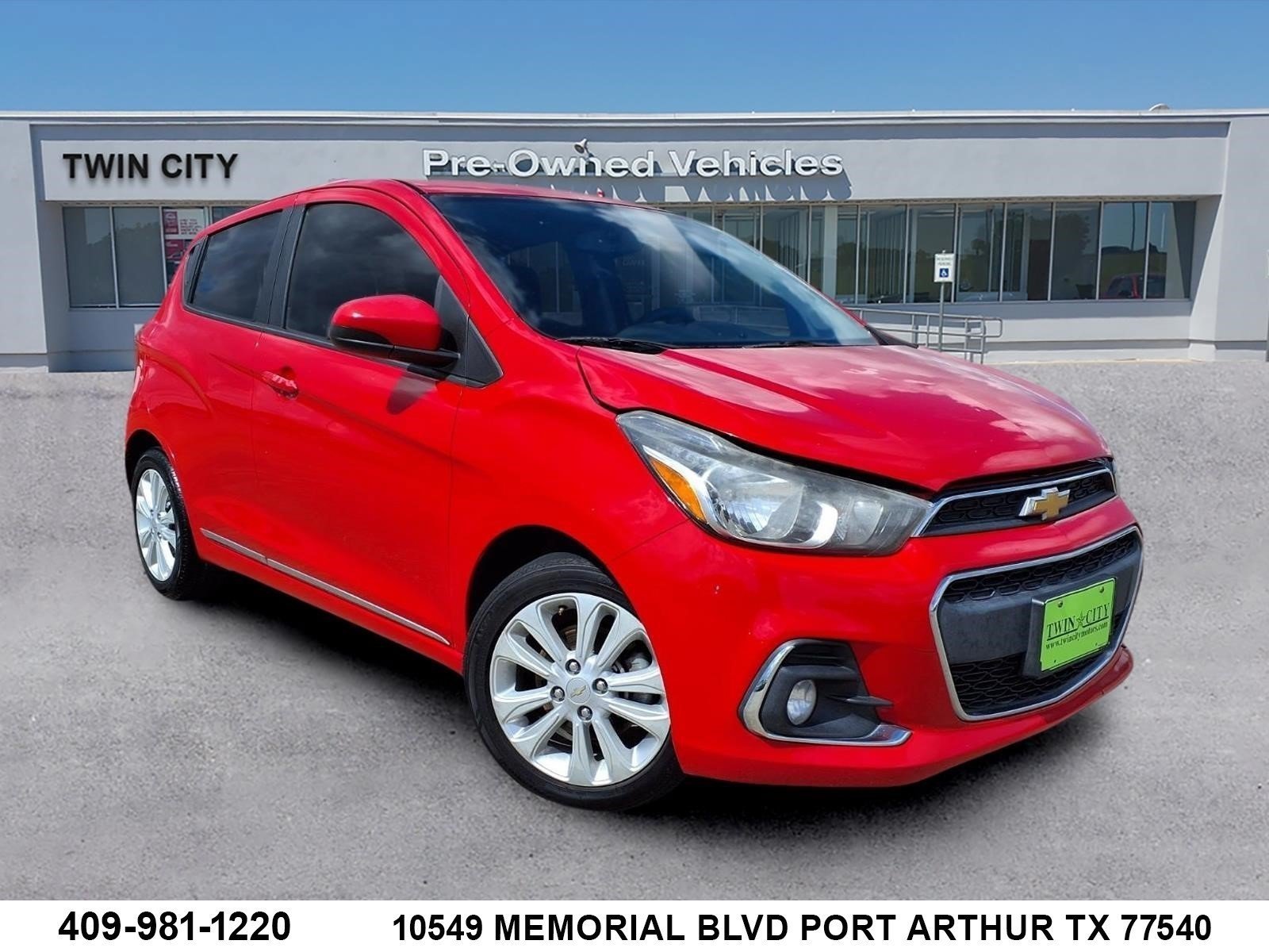 Used 2017 Chevrolet Spark LT FWD image 1