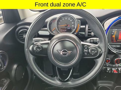 Used 2021 MINI Cooper 4-Door Hardtop FWD image 10