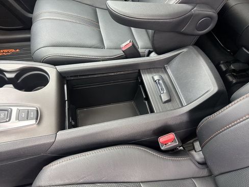 Used 2022 Honda Pilot TrailSport image 24