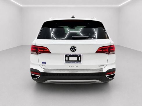 Used 2023 Volkswagen Taos SEL AWD/4WD image 4