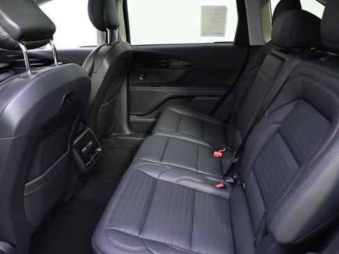 New 2026 Lincoln Nautilus Reserve image 21