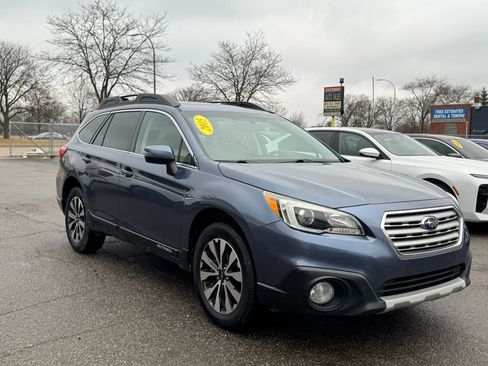 Used 2015 Subaru Outback 2.5i Limited image 3
