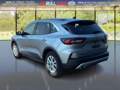 Certified 2024 Ford Escape Active w/ Cold Weather Package FWD image 3