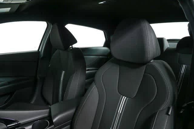 New 2026 Hyundai Elantra SEL FWD image 34