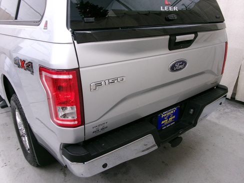 Used 2016 Ford F150 XLT w/ Equipment Group 302A Luxury AWD/4WD image 9