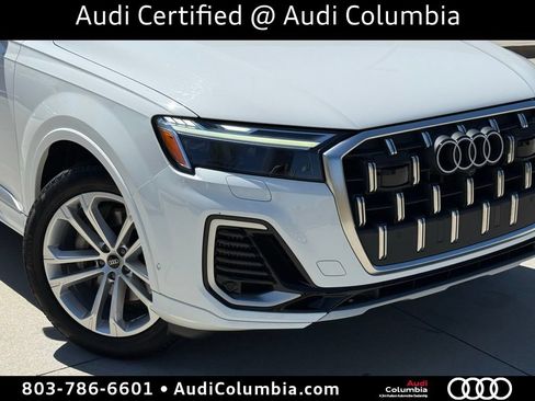 Certified 2025 Audi Q7 2.0T Premium AWD/4WD image 6
