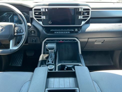 Used 2025 Toyota Tundra SR5 w/ SR5 Convenience Package AWD/4WD image 14