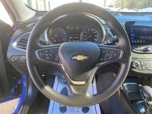 Used 2023 Chevrolet Malibu LT image 15