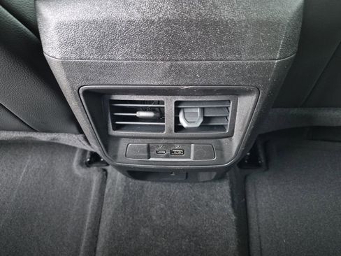 New 2026 GMC Canyon Denali image 21