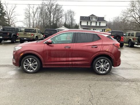 Used 2023 Buick Encore GX Select w/ Sport Touring Package image 4