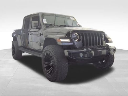 Used 2021 Jeep Gladiator Overland AWD/4WD image 6