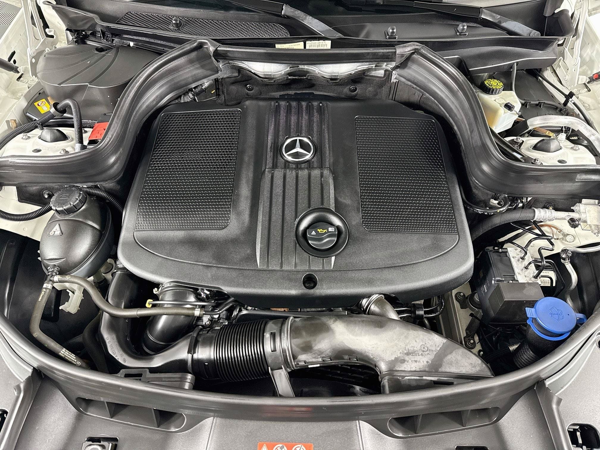 Used 2014 Mercedes-Benz GLK 250 BlueTEC 4MATIC image 18