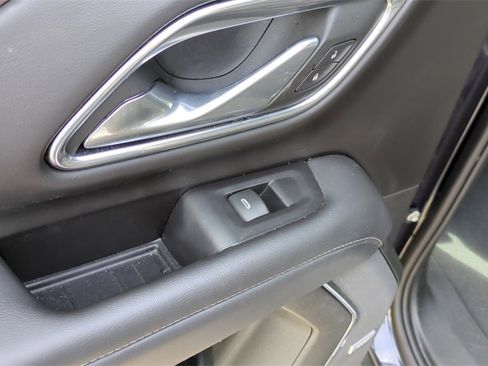 Used 2023 Chevrolet Tahoe LT image 15