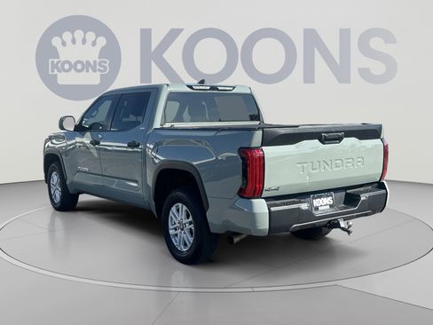 Used 2025 Toyota Tundra SR5 AWD/4WD image 8