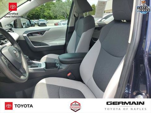 Certified 2025 Toyota RAV4 XLE w/ Convenience Package FWD image 20