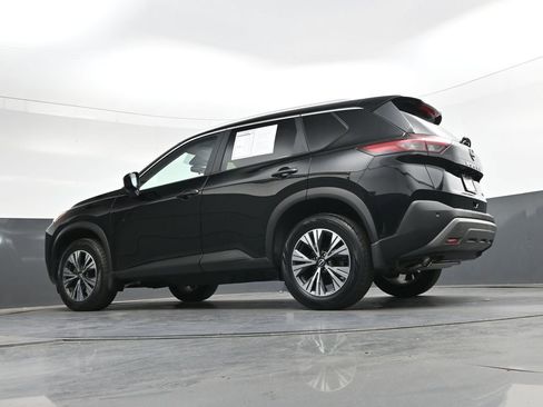 Used 2023 Nissan Rogue SV w/ SV Premium B Package FWD image 41