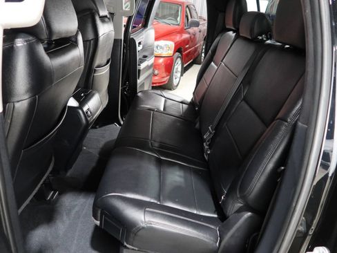 Used 2019 Toyota Tundra SR5 w/ SR5 Upgrade Package RWD image 17