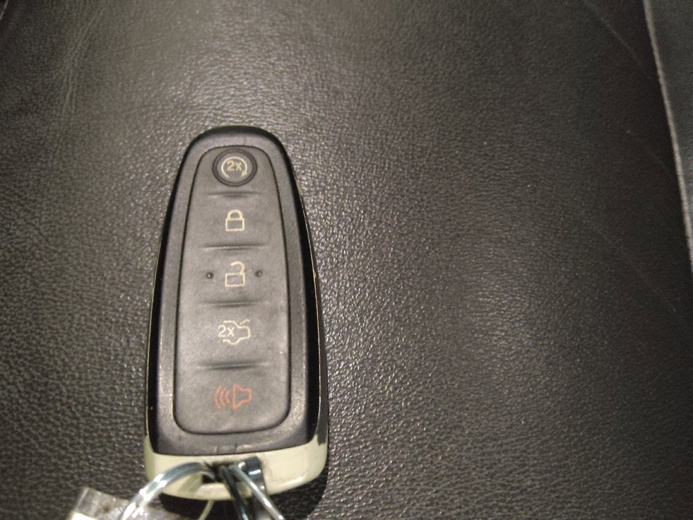 Used 2017 Ford Escape Titanium FWD image 32