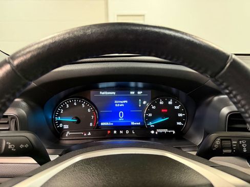 Used 2023 Ford Explorer XLT w/ Equipment Group 202A AWD/4WD image 78