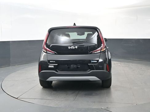 Certified 2023 Kia Soul EX FWD image 4