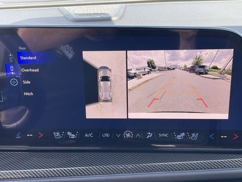 New 2026 Chevrolet Traverse High Country w/ LPO, Floor Liner Package image 25