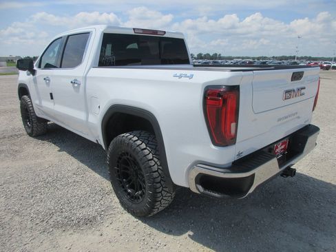 New 2026 GMC Sierra 1500 SLT w/ SLT Convenience Package AWD/4WD image 11