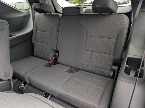 New 2026 Chevrolet Traverse LT w/ Driver Confidence Package image 12