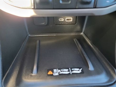 Used 2023 GMC Acadia Denali w/ Denali Ultimate Package image 32