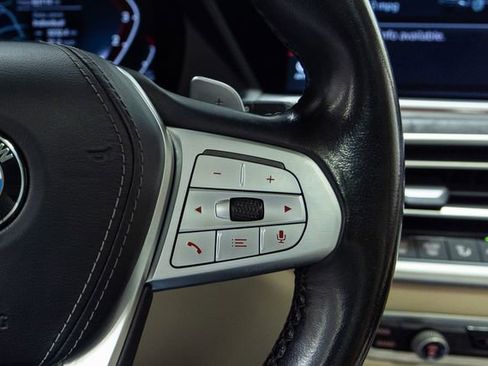 Used 2019 BMW X7 xDrive50i w/ Premium Package image 16