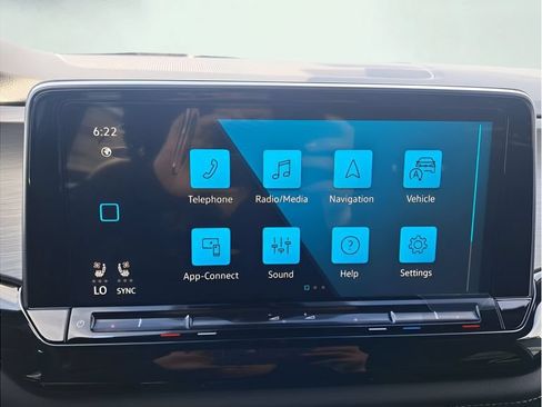 New 2026 Volkswagen Atlas Cross Sport SE AWD/4WD image 18