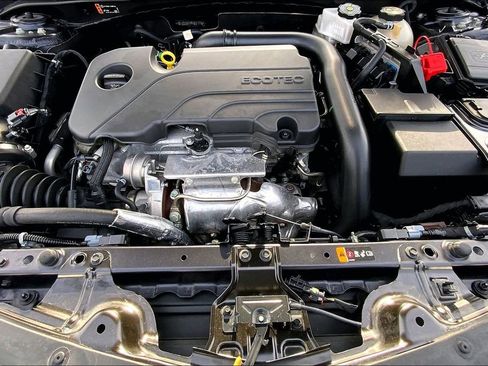 Used 2023 Chevrolet Malibu LT image 20